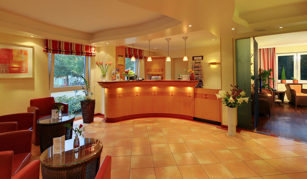 Garden Hotel 3*